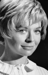 Сюзанна Йорк